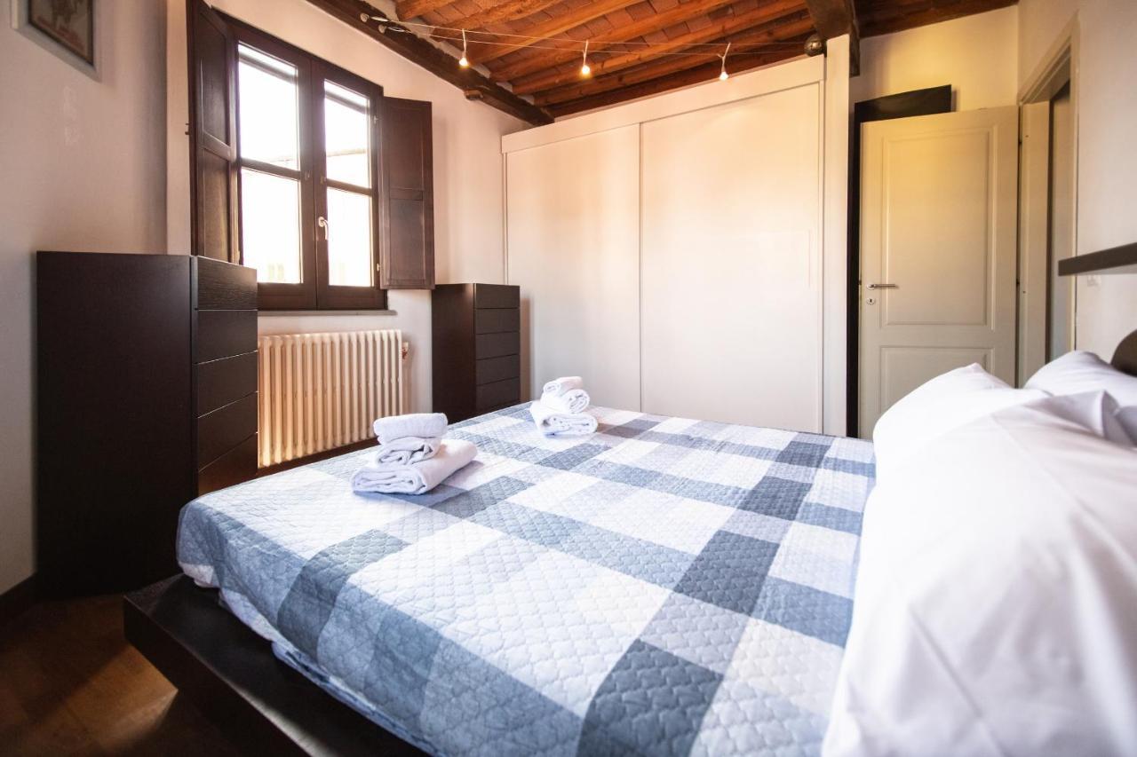 Serena Apartment, Cosy Close Center Town 卢卡 外观 照片